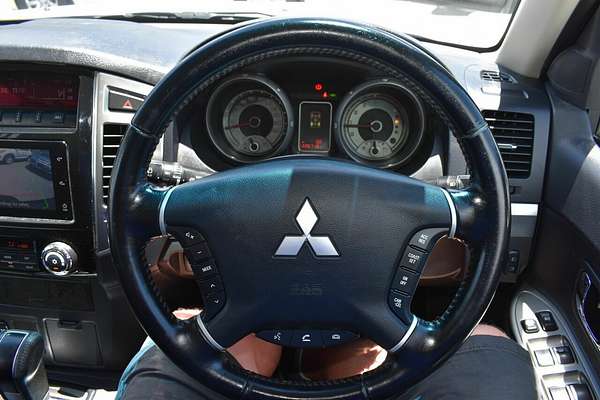 2017 Mitsubishi Pajero GLX NX