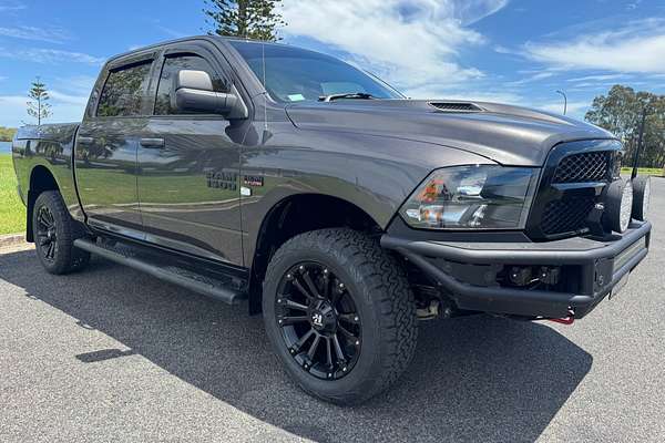 2022 RAM 1500 Express DS 4X4 SWB