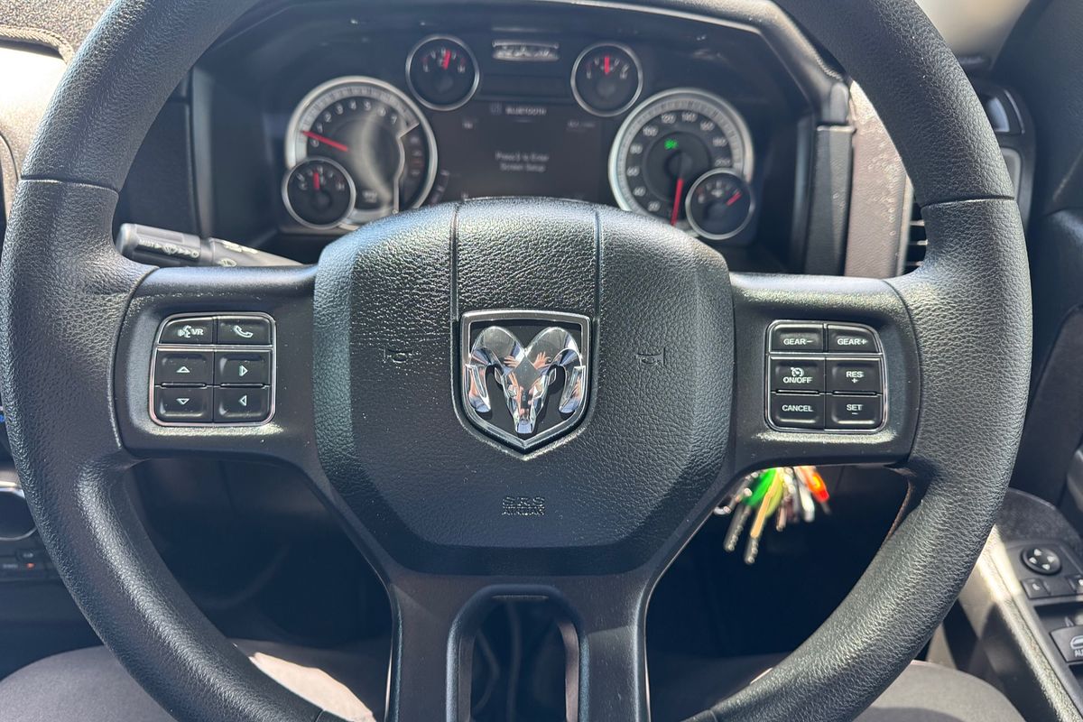 2022 RAM 1500 Express DS 4X4 SWB