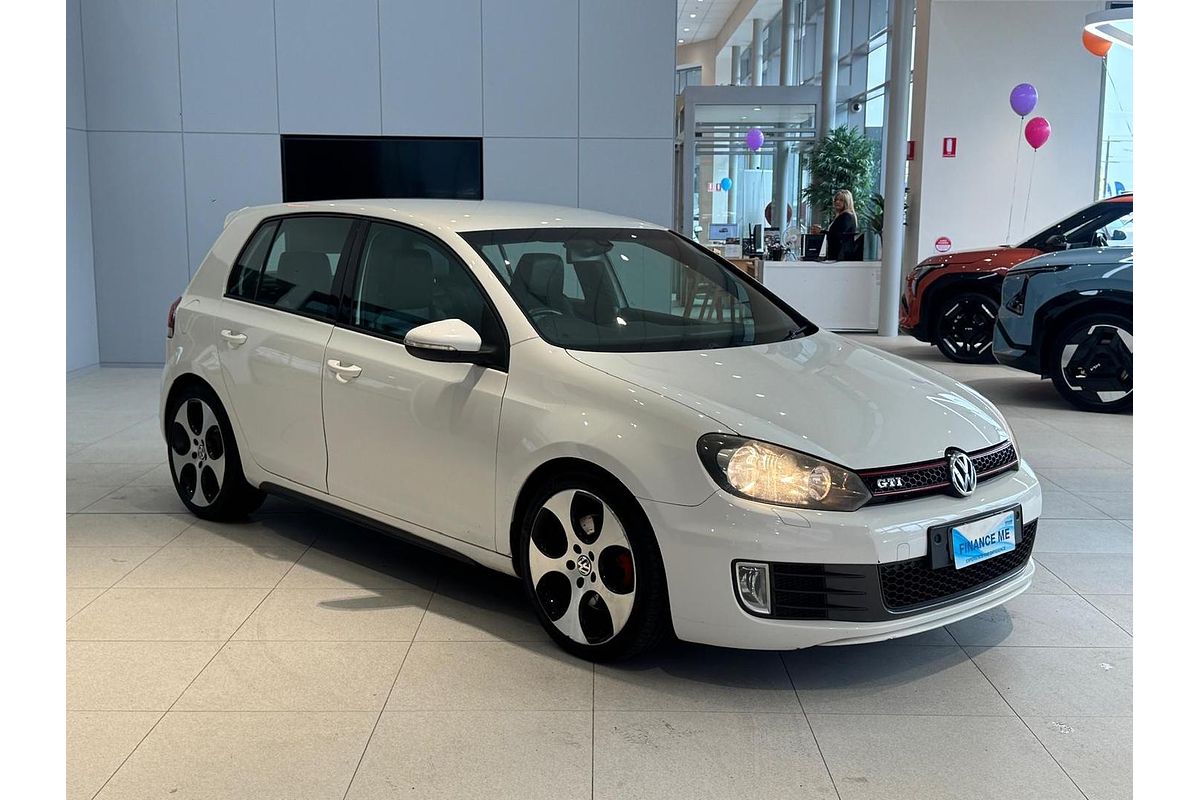 2013 Volkswagen Golf GTI 7