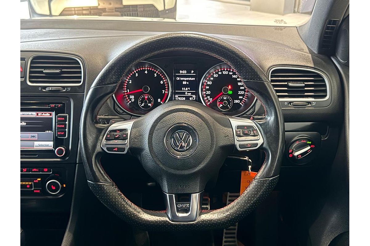 2013 Volkswagen Golf GTI 7