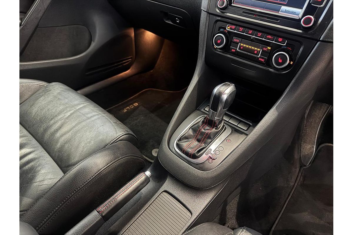 2013 Volkswagen Golf GTI 7