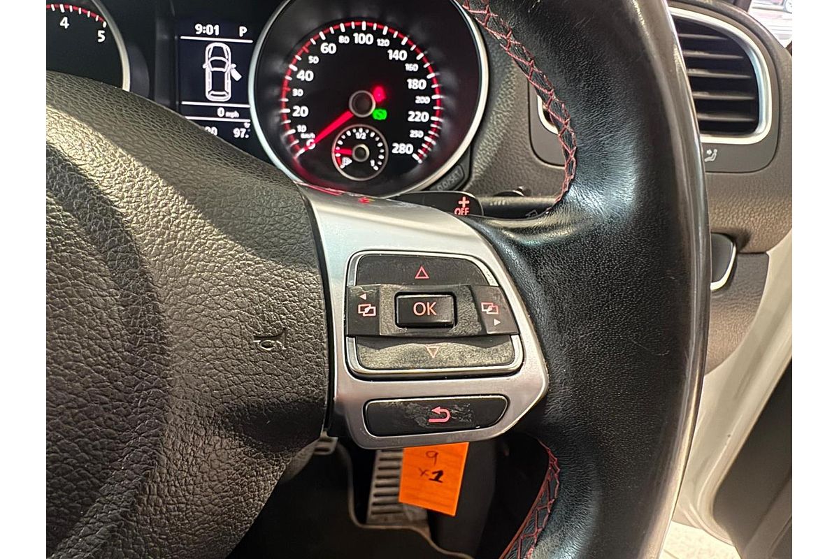 2013 Volkswagen Golf GTI 7