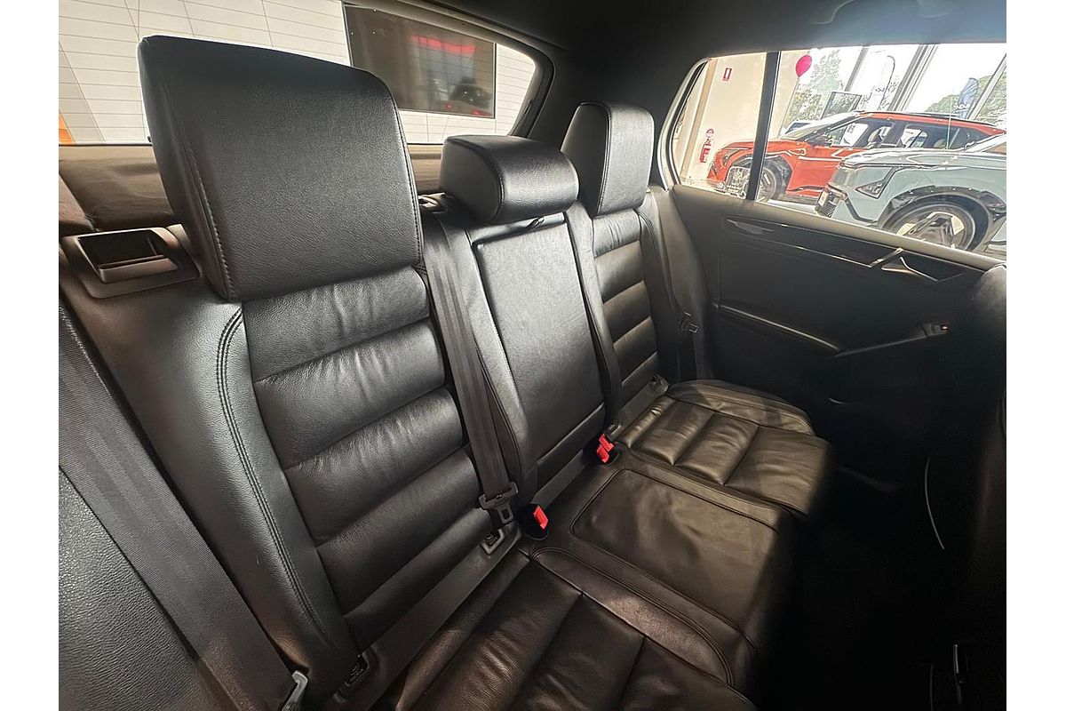 2013 Volkswagen Golf GTI 7