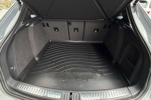 2019 Porsche Macan GTS 95B