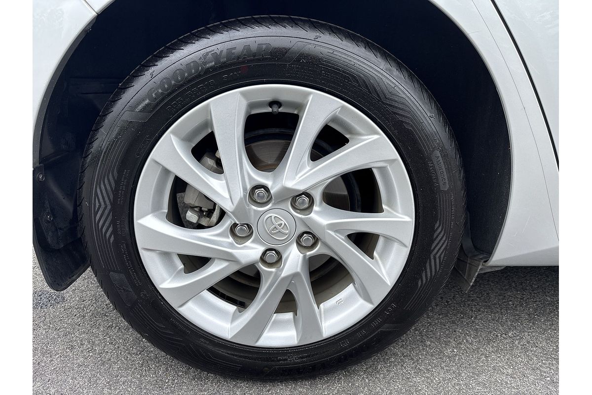 2017 Toyota Corolla Ascent Sport ZRE182R