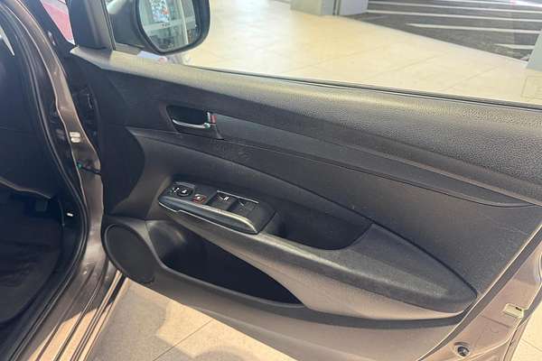 2011 Honda City VTi GM