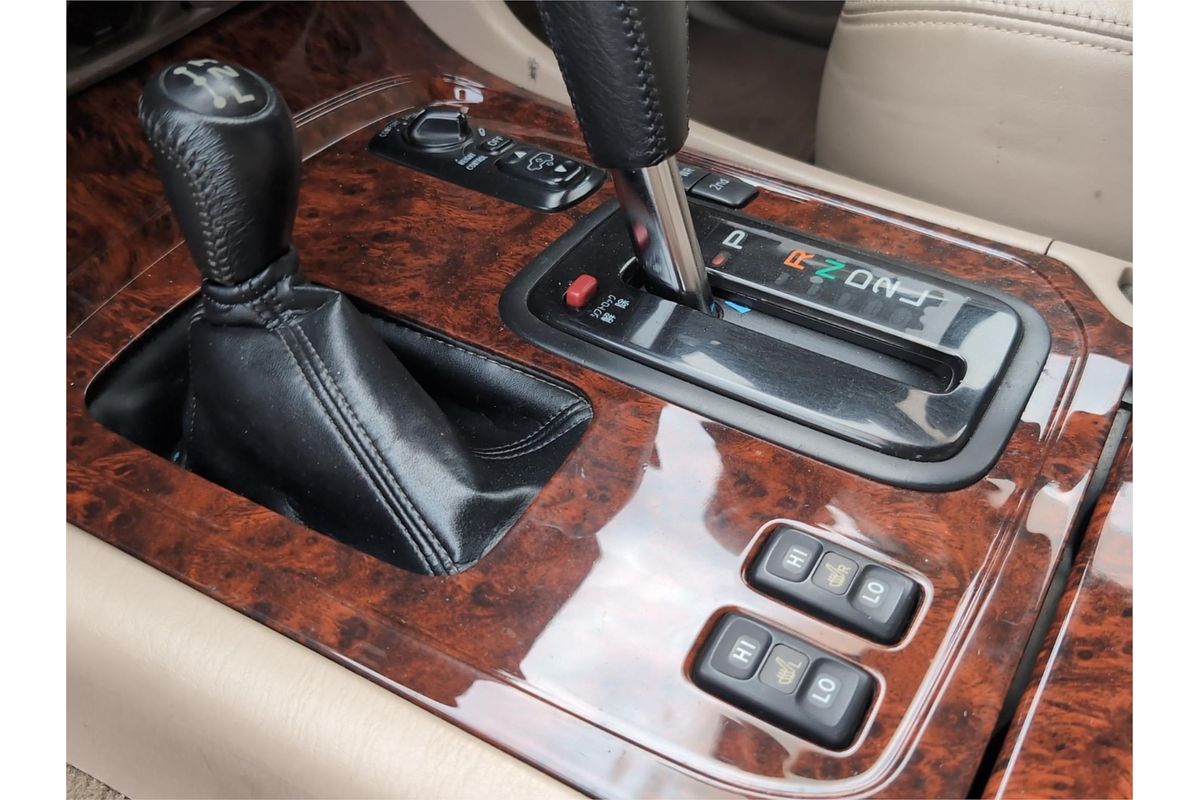 2000 Toyota Landcruiser VX Limited G Selection 4WD HDJ101