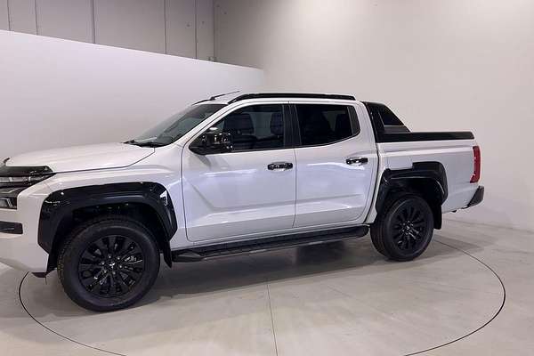 2024 Mitsubishi Triton GSR MV 4X4