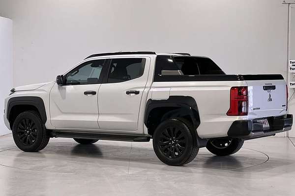 2024 Mitsubishi Triton GSR MV 4X4