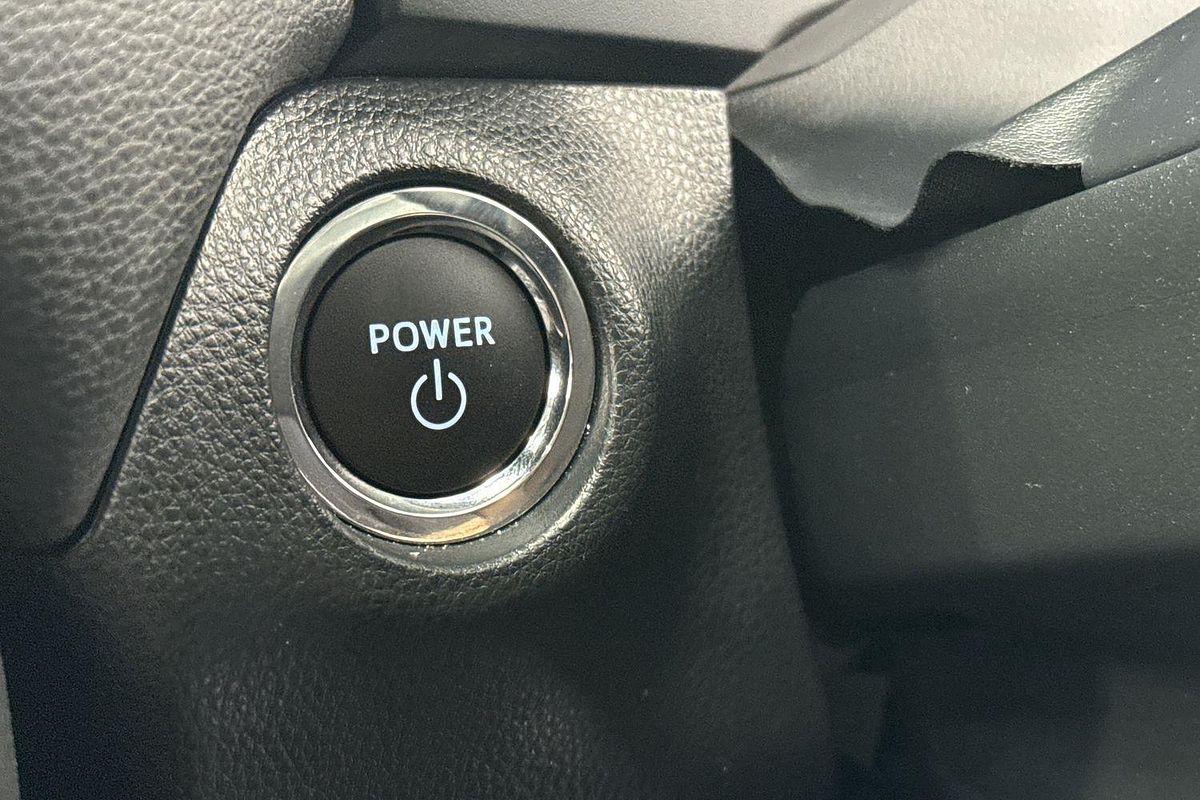 2024 Toyota RAV4 GXL AXAH52R