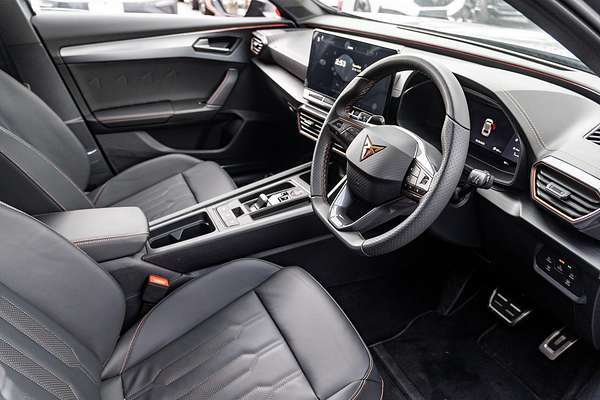 2024 CUPRA Formentor VZe KM