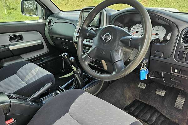 2012 Nissan Navara ST-R D22 4X4