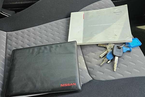 2012 Nissan Navara ST-R D22 4X4