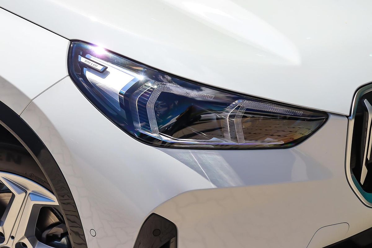 2025 BMW X1 sDrive18i U11