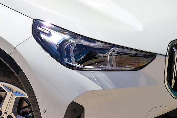 2025 BMW X1 sDrive18i U11