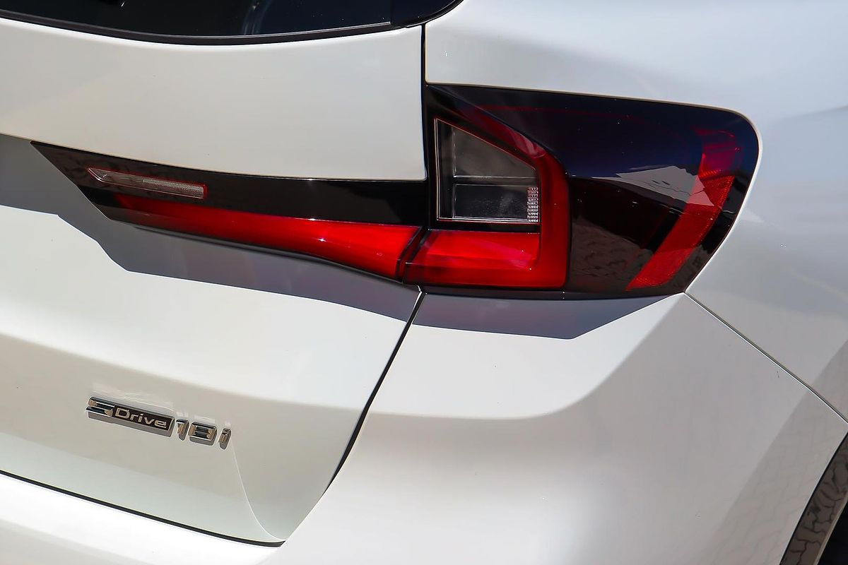 2025 BMW X1 sDrive18i U11