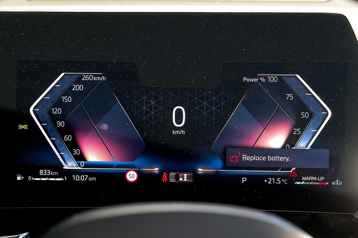 2025 BMW X1 sDrive18i U11