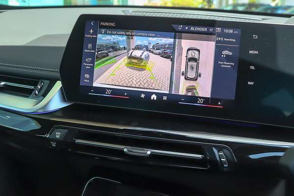 2025 BMW X1 sDrive18i U11