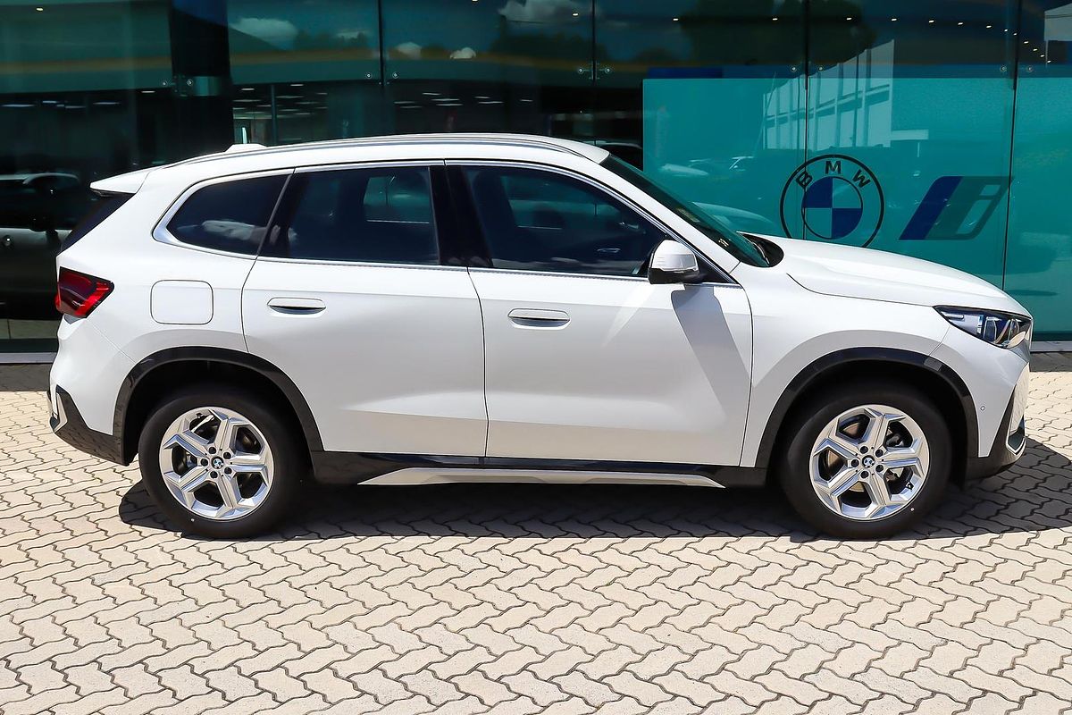 2025 BMW X1 sDrive18i U11