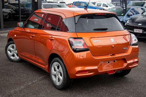 2024 Suzuki Swift Hybrid Plus UZ