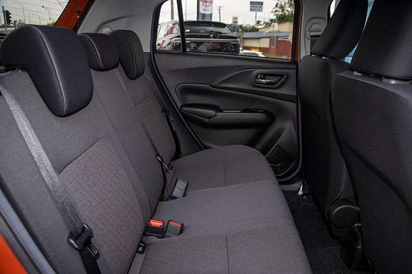 2024 Suzuki Swift Hybrid Plus UZ