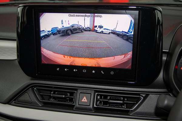 2024 Suzuki Swift Hybrid Plus UZ