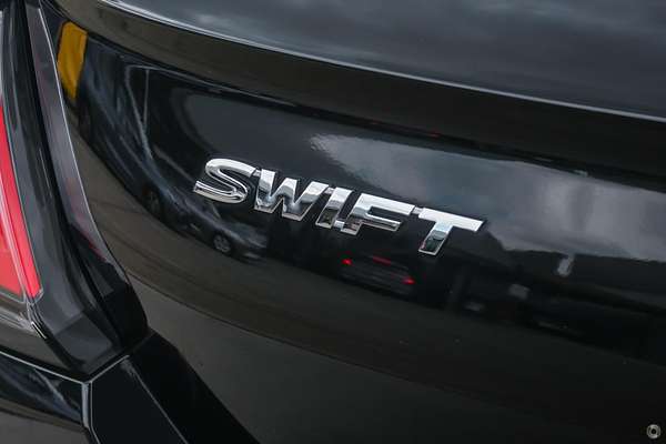 2024 Suzuki Swift Hybrid Plus UZ