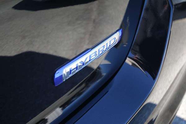 2024 Suzuki Swift Hybrid Plus UZ