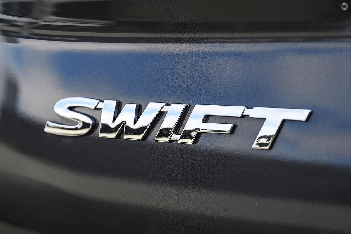 2025 Suzuki Swift Hybrid GLX UZ