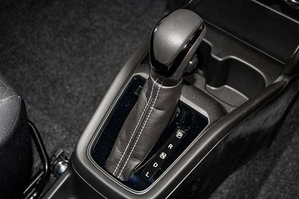 2024 Suzuki Swift Hybrid Plus UZ