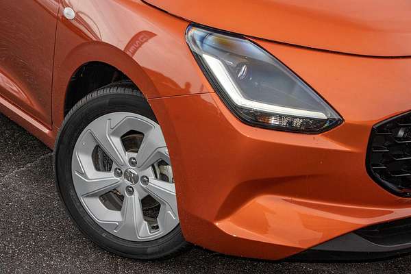 2024 Suzuki Swift Hybrid Plus UZ