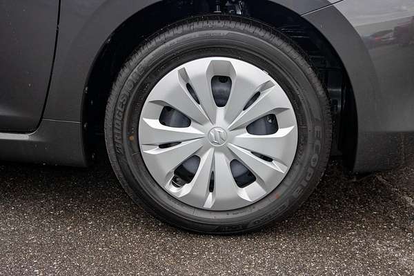 2025 Suzuki Swift Hybrid UZ