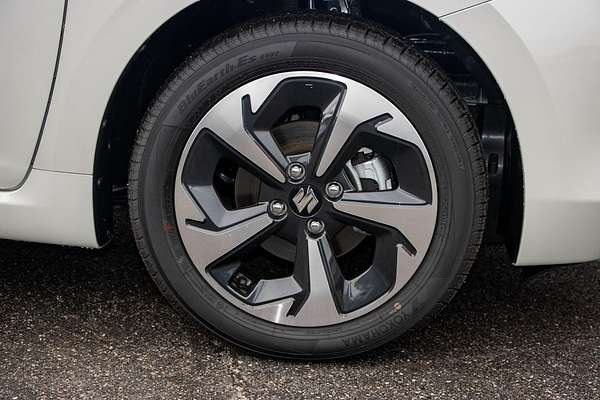 2025 Suzuki Swift Hybrid GLX UZ