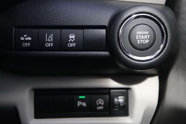 2024 Suzuki Swift Hybrid Plus UZ