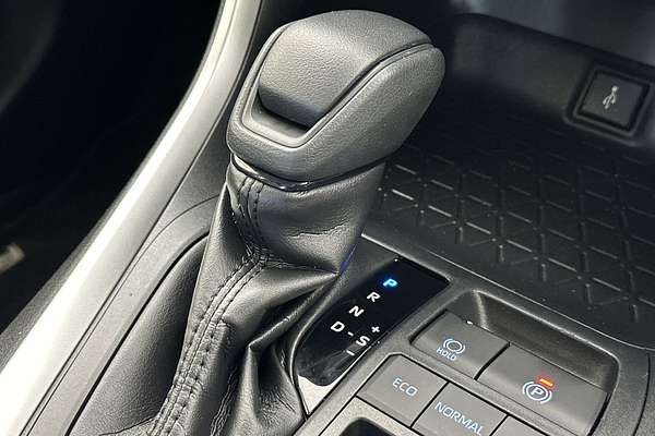 2021 Toyota RAV4 GX AXAH52R