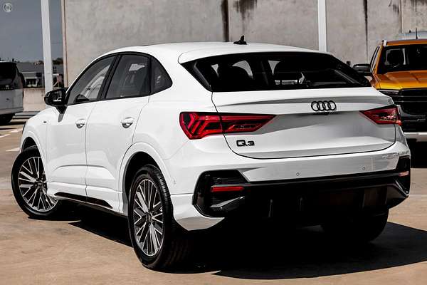 2025 Audi Q3 35 TFSI S line edition F3