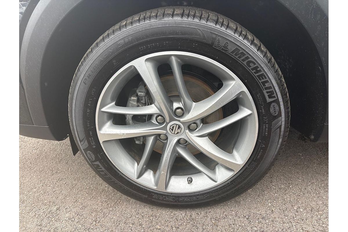 2021 MG HS Essence SAS23