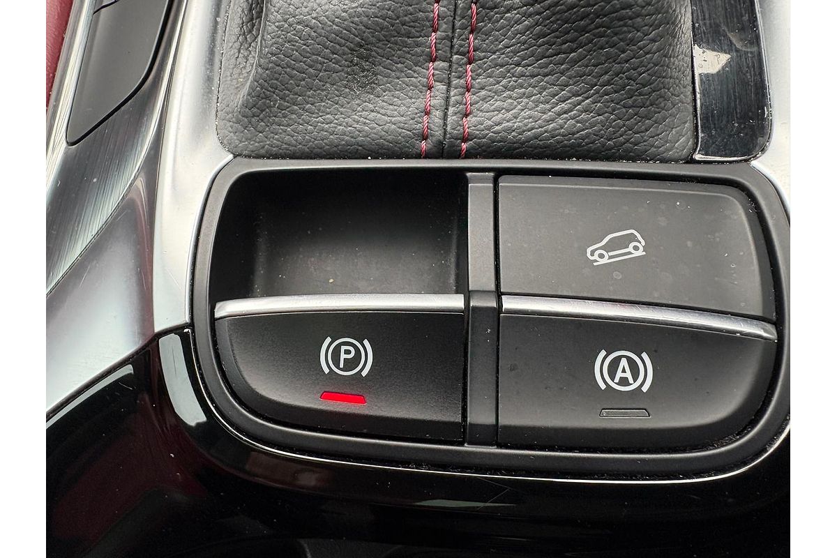 2021 MG HS Essence SAS23