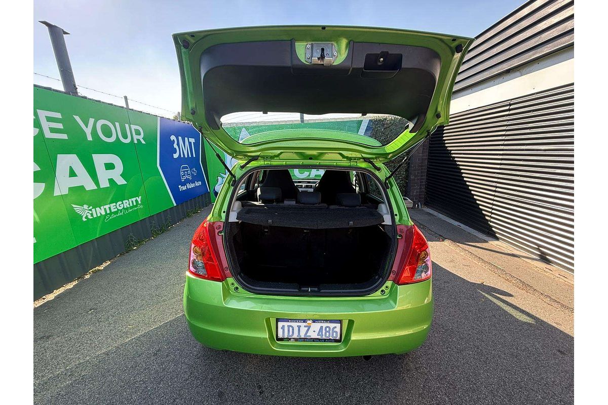 2010 Suzuki Swift RE4 RS415