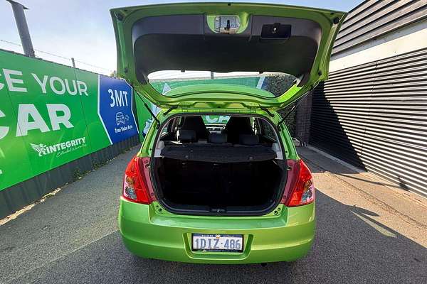 2010 Suzuki Swift RE4 RS415