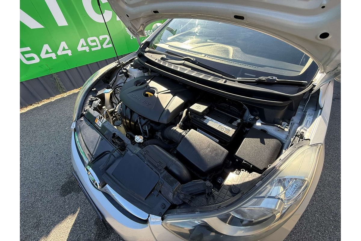 2013 Hyundai Elantra Active MD2
