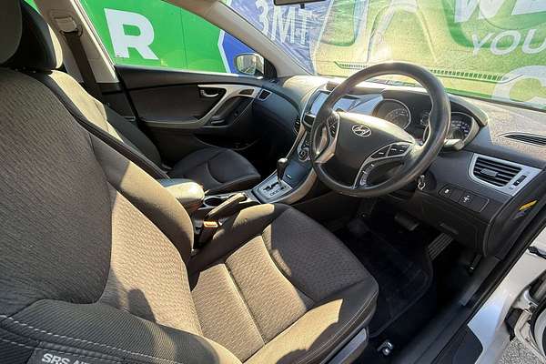 2013 Hyundai Elantra Active MD2