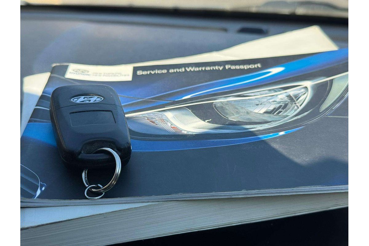 2013 Hyundai Elantra Active MD2