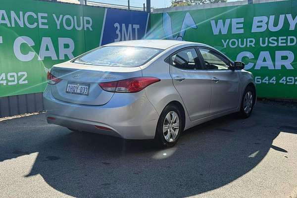 2013 Hyundai Elantra Active MD2