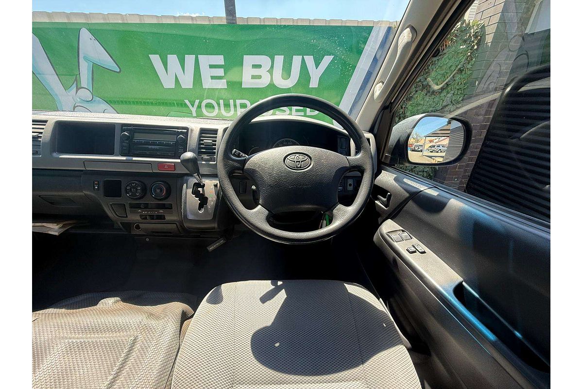 2006 Toyota Hiace Commuter KDH222R ELWB High Roof