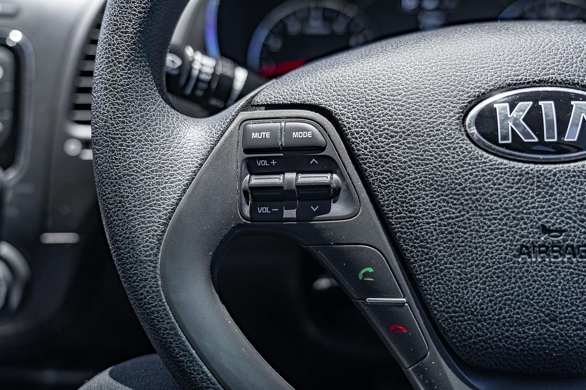 2017 Kia Cerato S YD