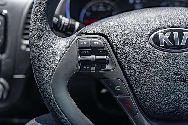 2017 Kia Cerato S YD