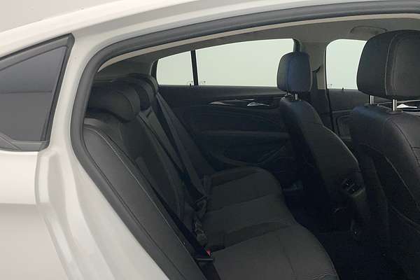 2018 Holden Commodore RS ZB