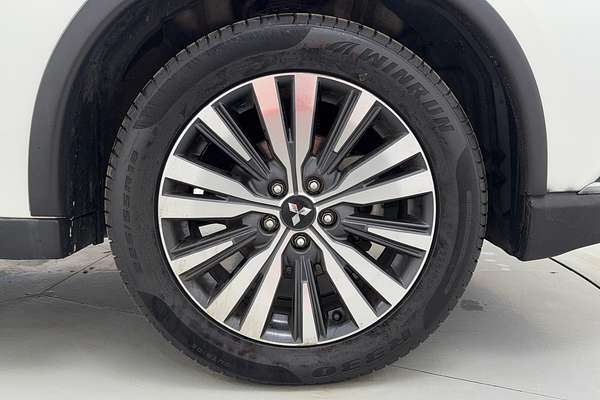 2020 Mitsubishi Outlander LS ZL